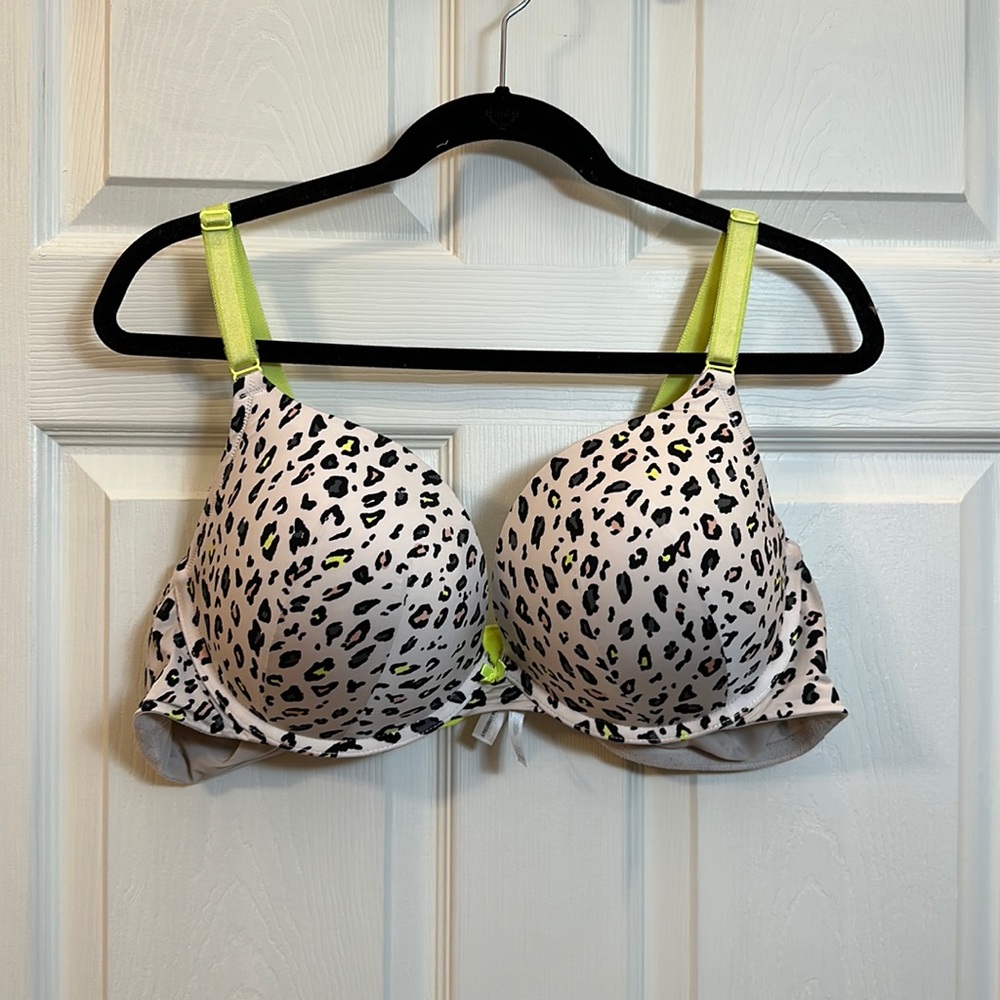 Torrid 360 Back Smoothing Push-Up Bra - 44C